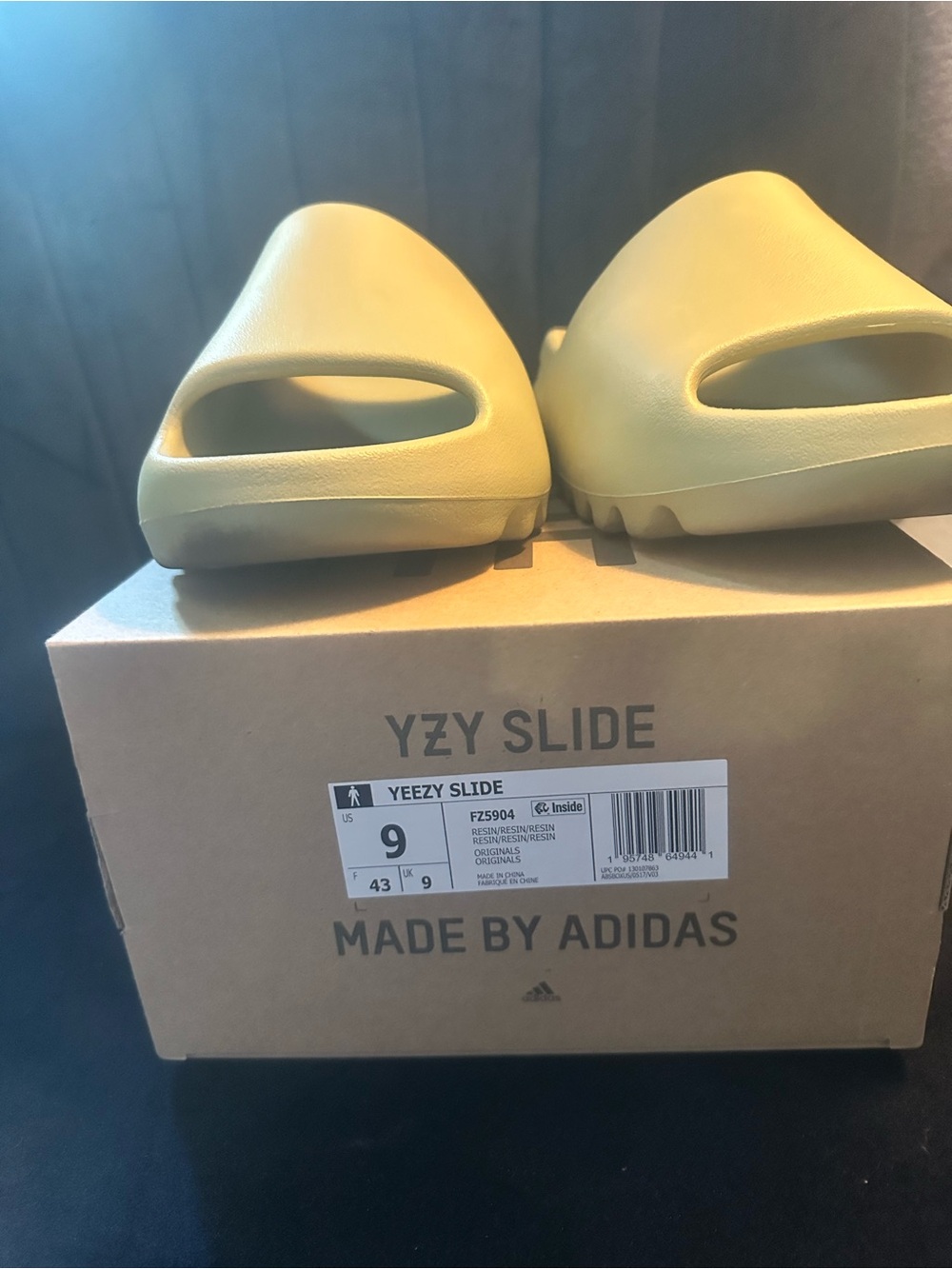 adidas Yeezy Slide Resin FZ5904 Size 9 Men’s EU 43 w/ Original Box